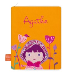 CARNET DE SANTE BRODE - CHAPERON ROUGE